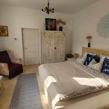 Holiday home Kisbagoly Vendeghaz *